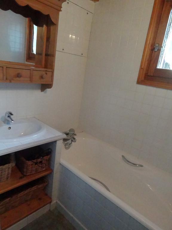 Les Nereides Studios Et Appartements Brides Les Bains Brides-les-Bains Exterior foto