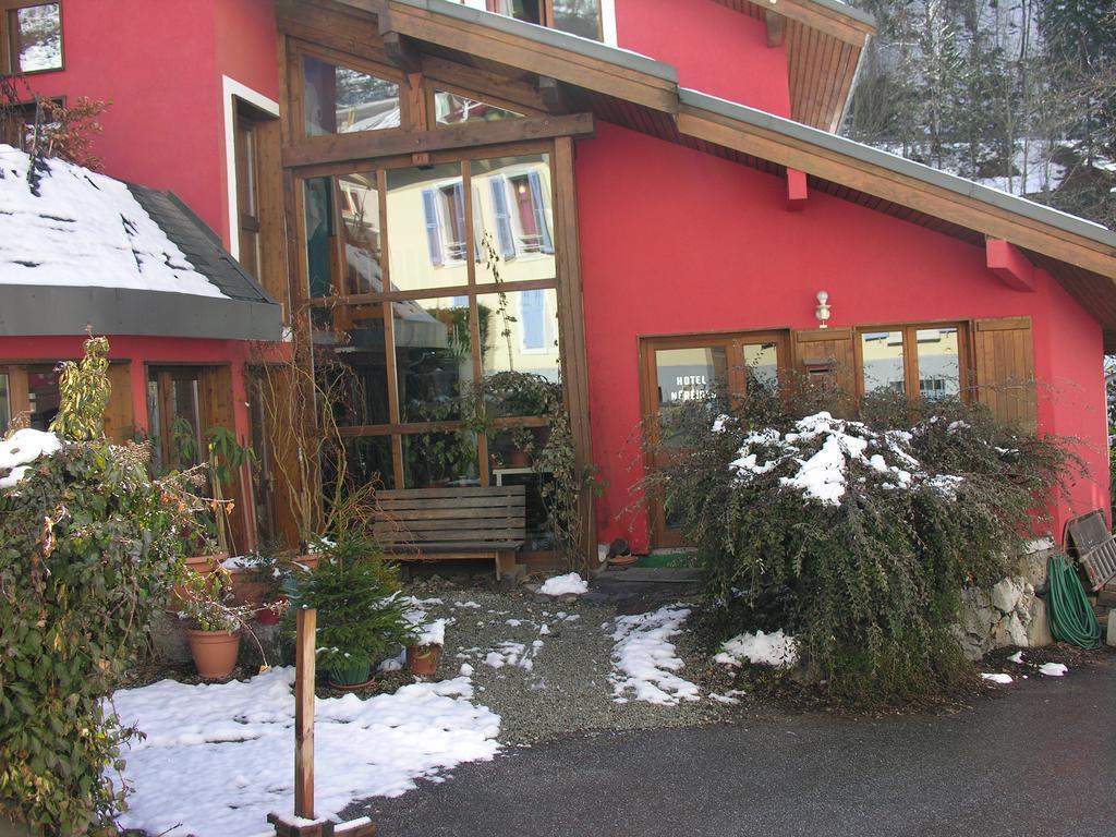 Les Nereides Studios Et Appartements Brides Les Bains Brides-les-Bains Exterior foto