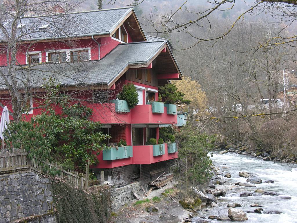 Les Nereides Studios Et Appartements Brides Les Bains Brides-les-Bains Exterior foto